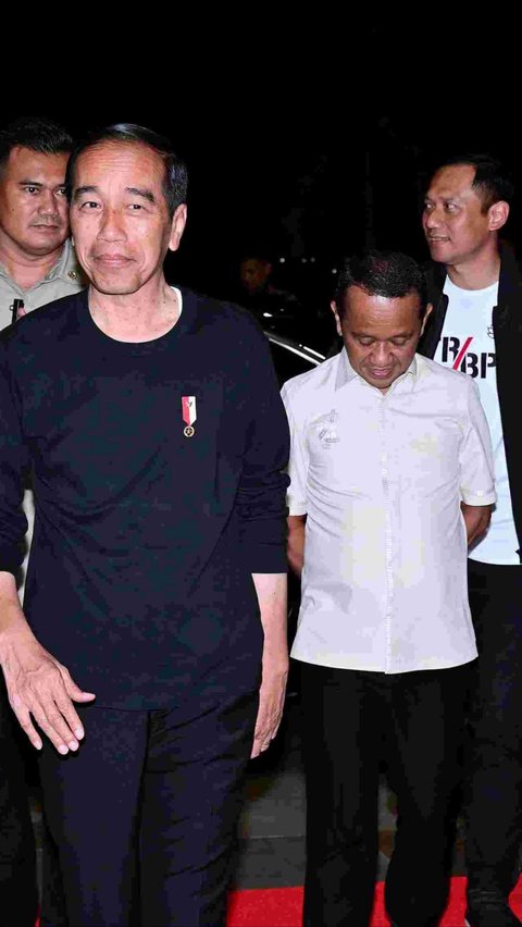 Aturan Disahkan Jokowi, THR PNS Cair 10 Hari Jelang Lebaran dan Gaji ke-13 Cair Juni 2024