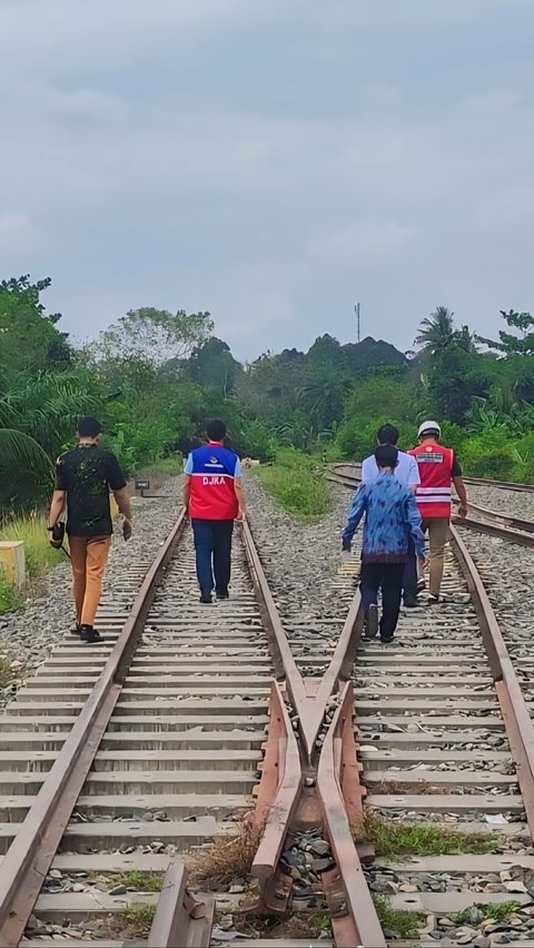 Kejaksaan Agung Periksa Inspektur II Kemenhub Periode 2016-2017 Terkait Korupsi Jalur Kereta Medan