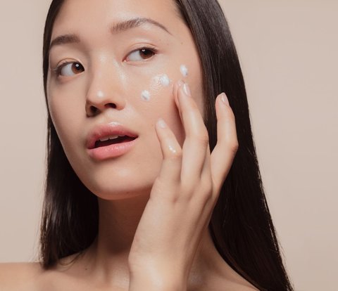 4 Types of Skincare Ingredients that Must be Used Every Day