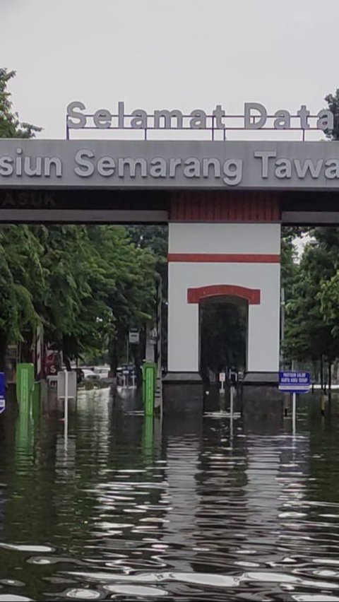 <br>6 Daerah di Jateng Banjir, BPBD Evakuasi Warga: Harta Benda Ditinggal Dulu 