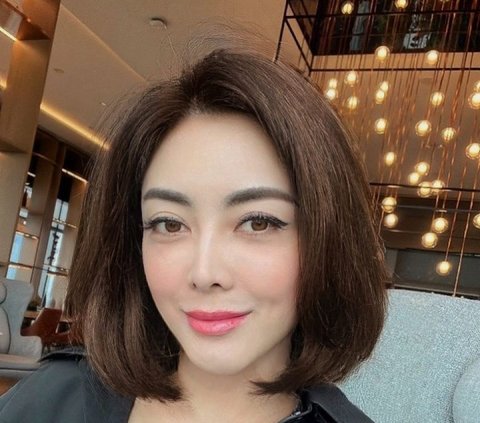 Not Trying to Make Ex-Husband Regret, Dhena Devanka Reveals Reasons for Undergoing Plastic Surgery in Korea