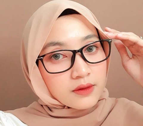Model Kacamata yang Cocok dengan Wajah Bulat, Awas Jangan Salah Pilih