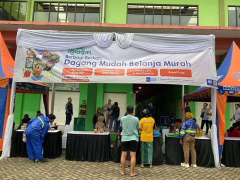 Serunya Ngabuburit di Pasar Ramadan BRI Bojonegoro, Berburu Sembako Murah Dapat Bonus Takjil