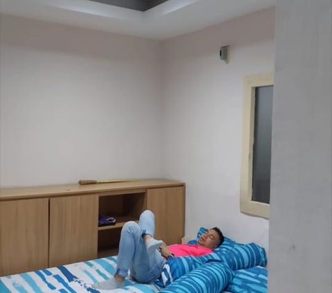 Momen Raffi Ahmad Usai Acara Sahur Lanjut Syuting, Datang Subuh lalu Tidur di Studio, Netizen: Ini Pencucian Uang?