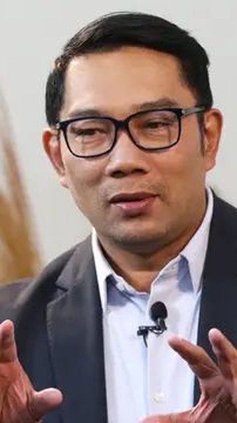 Ridwan Kamil mentions that Jakarta is accidentally and forcibly prepared to become the capital city of Indonesia.