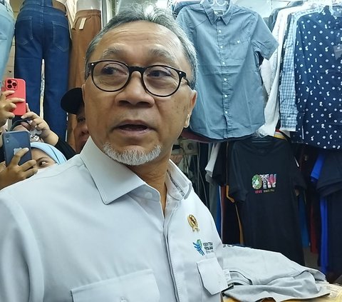 Minister Zulhas Surprised by Expensive Shopping in Tanah Abang, Wholesale T-shirt Price Rp100 Thousand