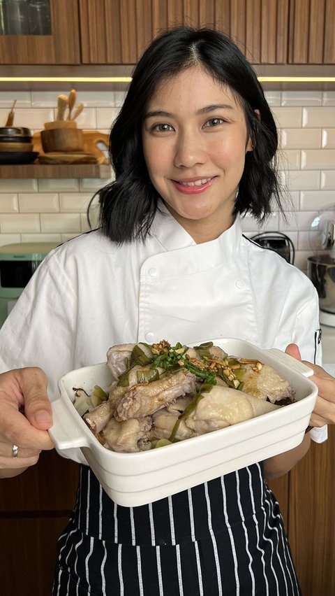 Chef Olivia Tommy Bagikan Resep Ayam Kukus Jahe Lezat, Cocok Buat Bukber Nih! <br>