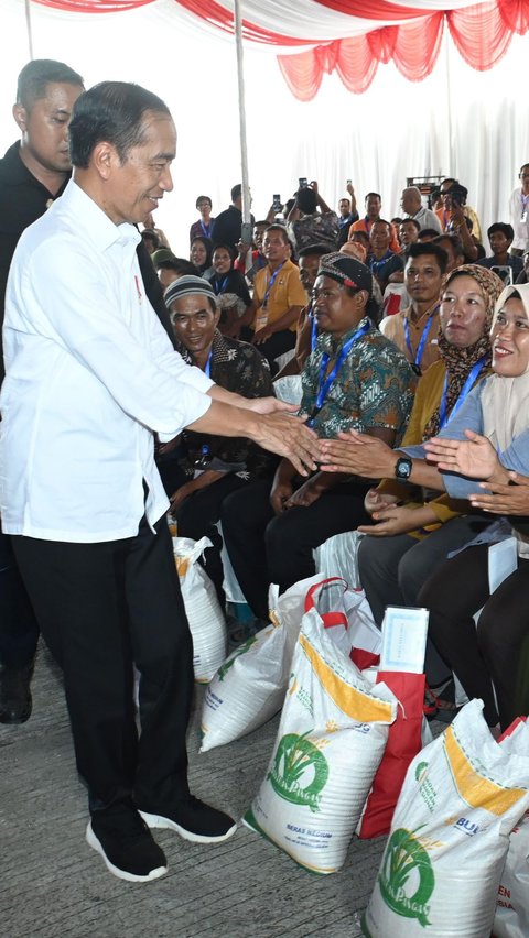 Jokowi: Harga Beras Turun Saya Dimarahi Petani, Kalau Naik Dimarahi Ibu-ibu