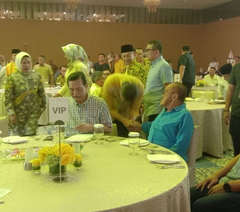 Luhut di Depan Airlangga  dan Ical: Jangan Mau Diatur Orang Lain, Golkar yang Ngatur!