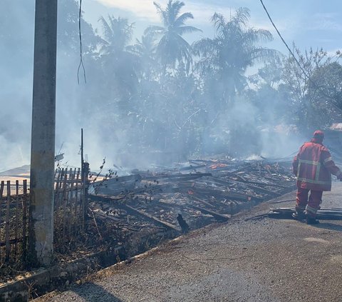 Asrama Polisi di Aceh Besar Terbakar