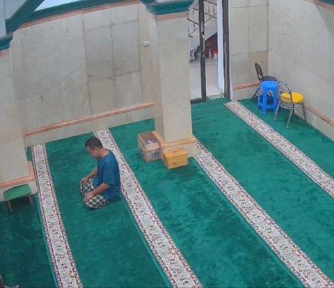 Adults Being Reprimanded by Children for Praying in the Wrong Direction Goes Viral, Netizens Say Kids Are Heaven's Inhabitants