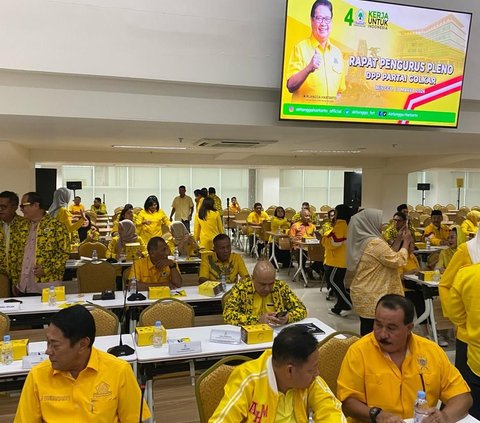 Isu Gibran Jadi Ketum Golkar, MKGR Ingatkan Syarat Jadi Kader Minimal 5 Tahun