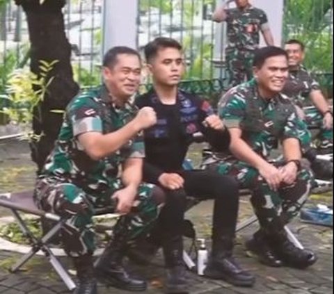 Canda Kasad Jenderal TNI Maruli ke Anggota Brimob Bikin Kasal Ali Ngakak