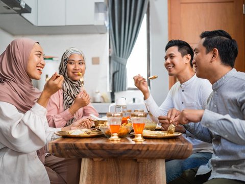 10 Favorite Indonesian Takjil Menus in the Month of Ramadan, Tempting Choices for Breaking the Fast