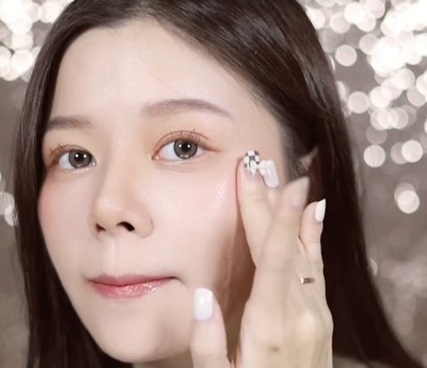 Rahasia Makeup Glowing dan Tahan Lama Publik Figur Korea