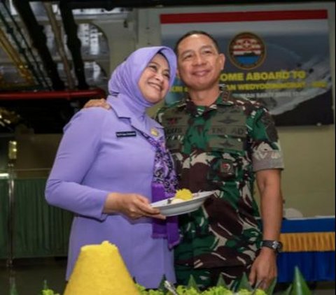 ⁠26 Tahun Pernikahan, Panglima TNI ke Istri 'Terima Kasih Perempuan Hebat'