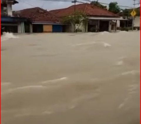 Wilayah Pesisir Pantura Jateng Kembali Dilanda Banjir Besar, Ketinggian Air Capai 1,5 Meter