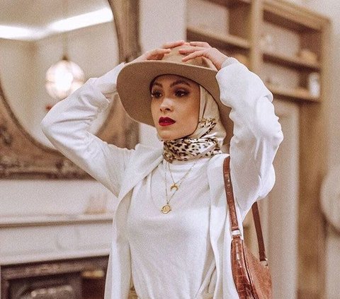 6 Types of Hats that are Suitable for Hijab Fashion, More Contemporary and Cool for Eid