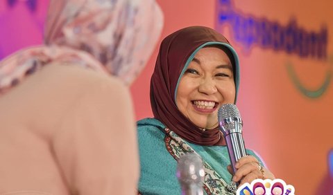 Perempuan berdarah Minangkabau itu adalah Nurhayati Subakat.