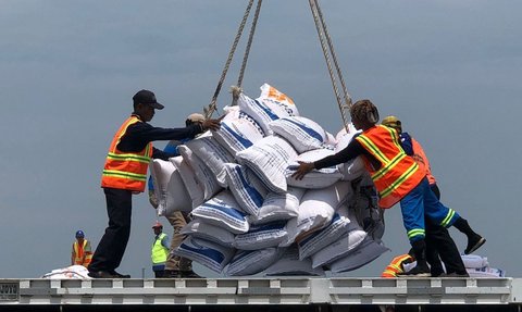 Jelang Lebaran, Pemerintah Impor 22.500 Ton Beras dari Kamboja