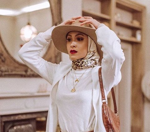 6 Rekomendasi Topi yang Cocok dengan Fashion Hijab