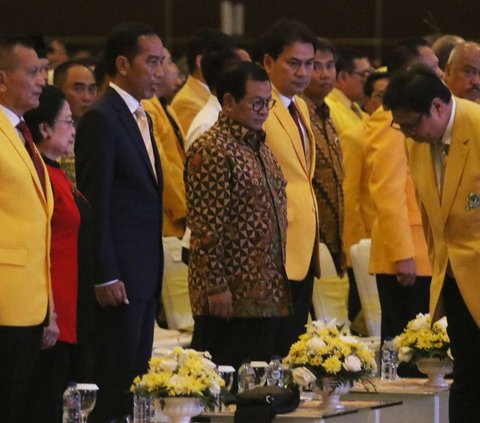 Ridwan Hisjam Ungkap Begitu Jokowi Selesai dengan PDIP, Kembali Lagi ke Golkar
