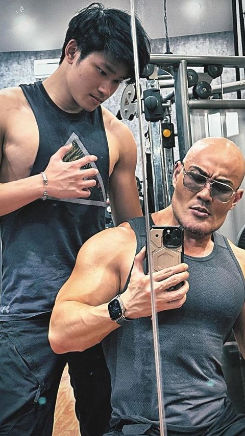 Reasons Why Deddy Corbuzier Doesn't Want to Force His Son to Convert to Islam