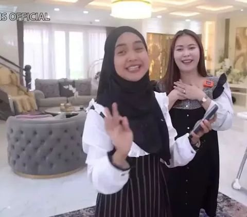 Luxurious House Showdown between Mira Hayati and Melvina Husyanti, Two Skincare Bosses that are Currently in the Spotlight