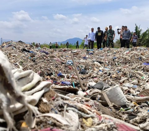 Pantai di Bali Kembali Dipenuhi Sampah, 300 Ton Sudah Diangkut