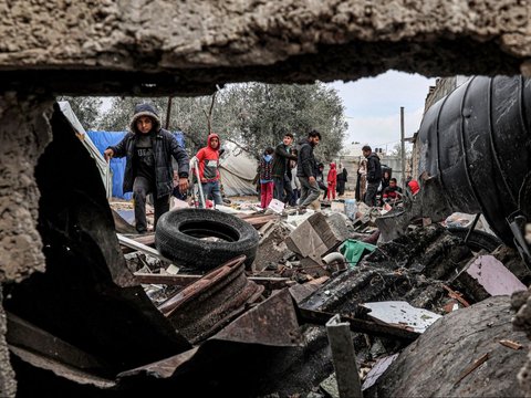 FOTO: Israel Lancarkan Serangan Udara ke Rafah dan Gaza Tengah Tewaskan 20 Warga Palestina