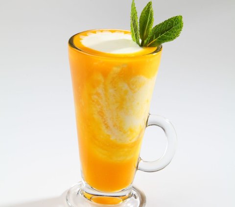 Fresh and Creamy Mango Milk Drink Recipe