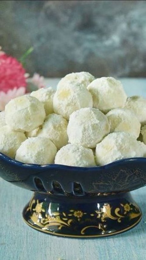 7. Resep Kue Putri Salju Bola<br>