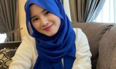 Dokter Cantik Non Muslim ini Gemar Pakai Jilbab, ini Potretnya Bak Wanita Muslimah