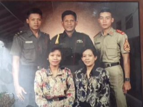 Unggah Foto Tahun 1991, Irjen Krishna Murti Beri Pesan Mendalam soal Lebaran & Keluarga