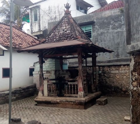 Mengunjungi Sendang Duwur Lamongan, Kompleks Makam Kuno Tiga Tingkat dengan Masjid di Puncaknya