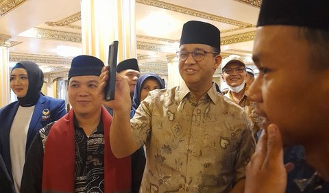 Calon presiden (capres) nomor urut satu Anies Baswedan bakal memantau penetapan hasil pemilihan umum (Pemilu) 2024 oleh KPU pada Rabu (20/3).<br>