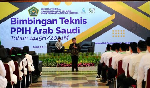 Selain itu, musim haji tahun 2023 bertepatan dengan musim panas di Arab Saudi. Siklus musim panas ini cuaca bisa sampai 50 derajat.