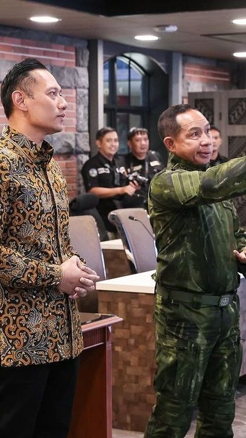 Seragam Loreng Panglima TNI saat Terima Menteri AHY Curi Perhatian Sampai Dikomentari Habib Husein