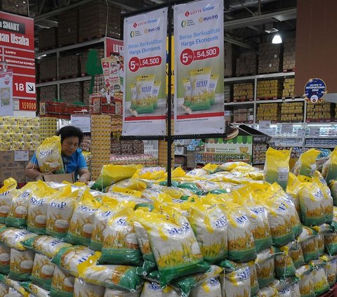 Ternyata Ini Penyebab Beras Langka di Indomaret dan Alfamart