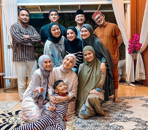 Potret Keseruan Acara Bukber Revalina S Temat Bareng Rekan Seleb, Ada Sienna Anak Marshanda Langsung Curi Perhatian