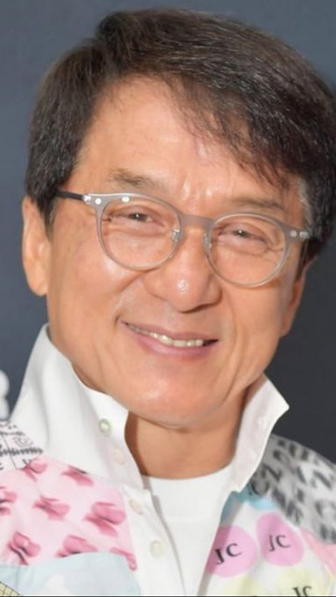 Latest Portrait of Jackie Chan Legendary Action Actor, His Appearance Makes Fans Cry.