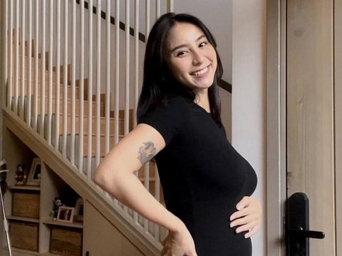 Potret Clairine Clay Pamer Baby Bump, Penampilan Bumil Dipuji Makin Cantik