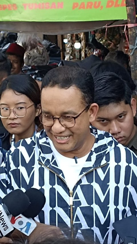 Anies-Cak Imin Bikin Kaget Warga saat Berburu Takjil di Benhil Sebelum Bertolak ke Rumah JK