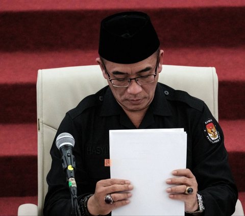 FOTO: Momen KPU Resmi Tetapkan Prabowo-Gibran Menang Pilpres 2024, Raih 96 Juta Suara