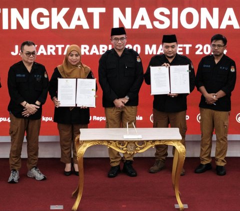 FOTO: Momen KPU Resmi Tetapkan Prabowo-Gibran Menang Pilpres 2024, Raih 96 Juta Suara