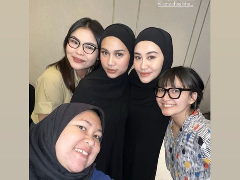 Cantiknya Azizah Salsha jadi Model Busana Muslim, Penampilannya Berhijab Disebut 'Ukhti'