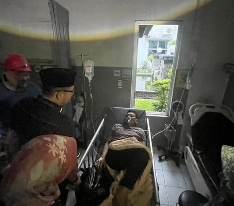 Detik-Detik RS Gatoel Mojokerto Dilahap Api, Pasien Kandungan Berhamburan Selamatkan Diri