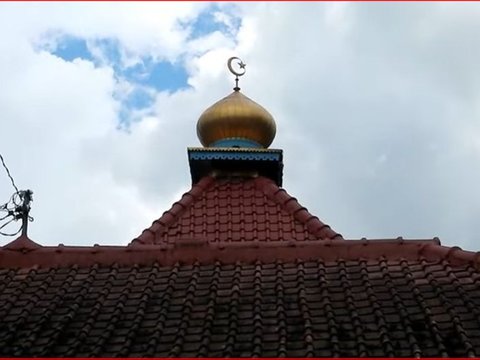 Masjid Tua di Kebumen Ini Hanya Ditopang Satu Tiang, Begini Penampakannya