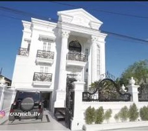 Portrait of Sheila Saukia's Crazy Rich Aceh House Then vs Now, Its Appearance is Like Earth and Sky