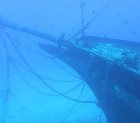 Tim Pencari Harta Karun Berburu Bangkai Kapal yang Tenggelam 400 Tahun Lalu, Diduga Mengangkut Emas Senilai Rp78 Miliar